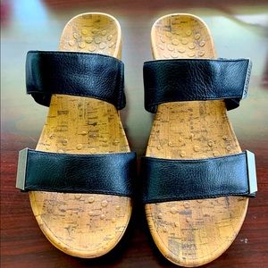 Vionic Sandals Size 10